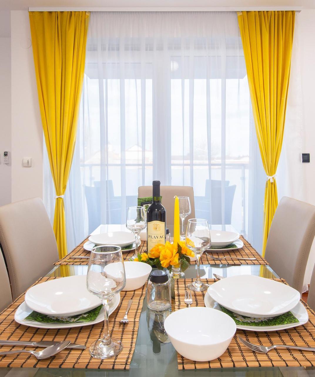 וואראז'דין Ratkajec Luxury Apartments מראה חיצוני תמונה