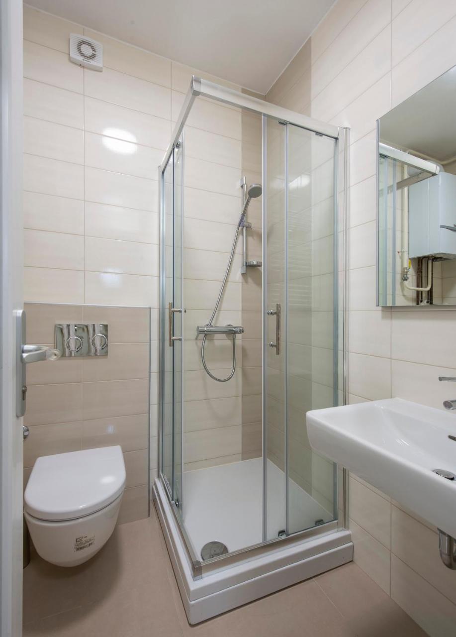 וואראז'דין Ratkajec Luxury Apartments מראה חיצוני תמונה