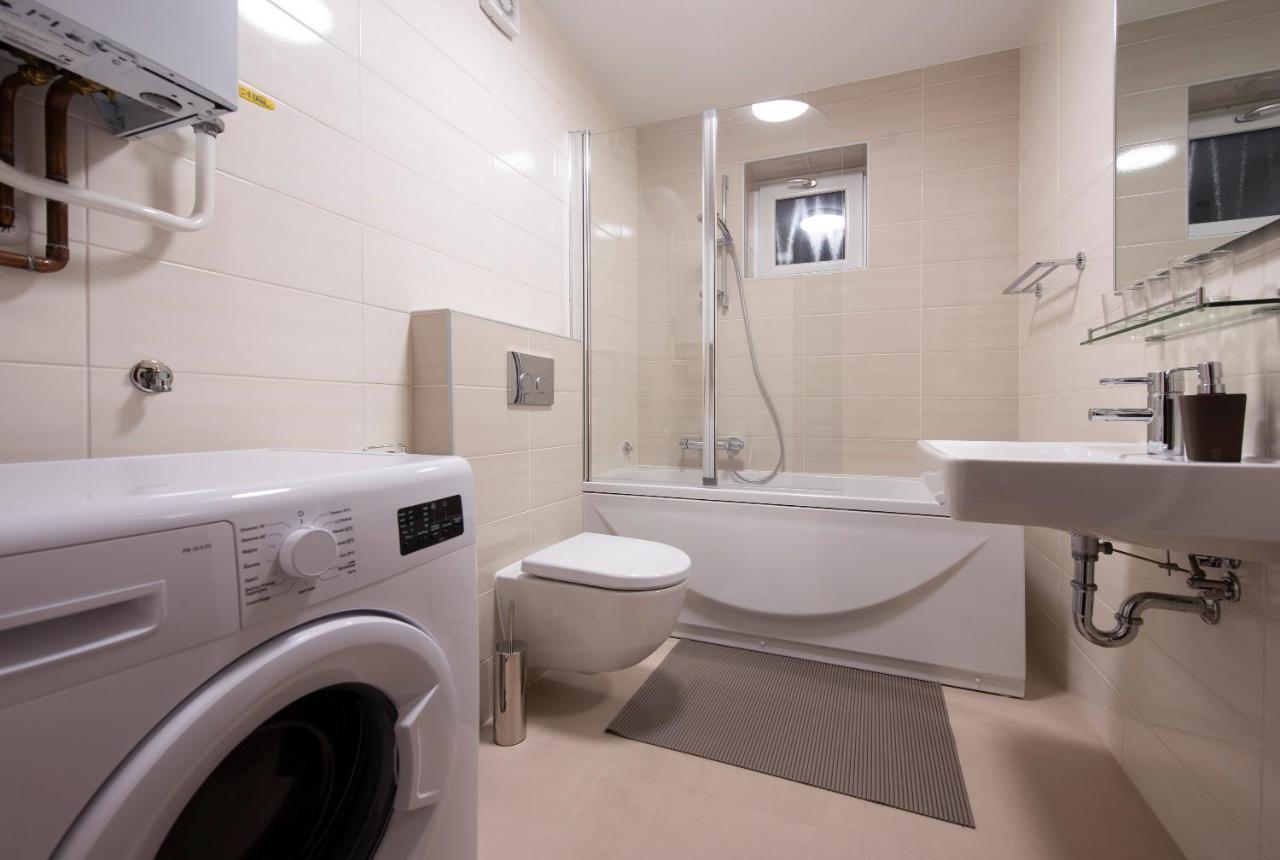 וואראז'דין Ratkajec Luxury Apartments מראה חיצוני תמונה